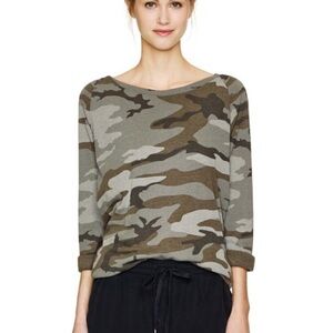 TNA Camo shirt size Small
